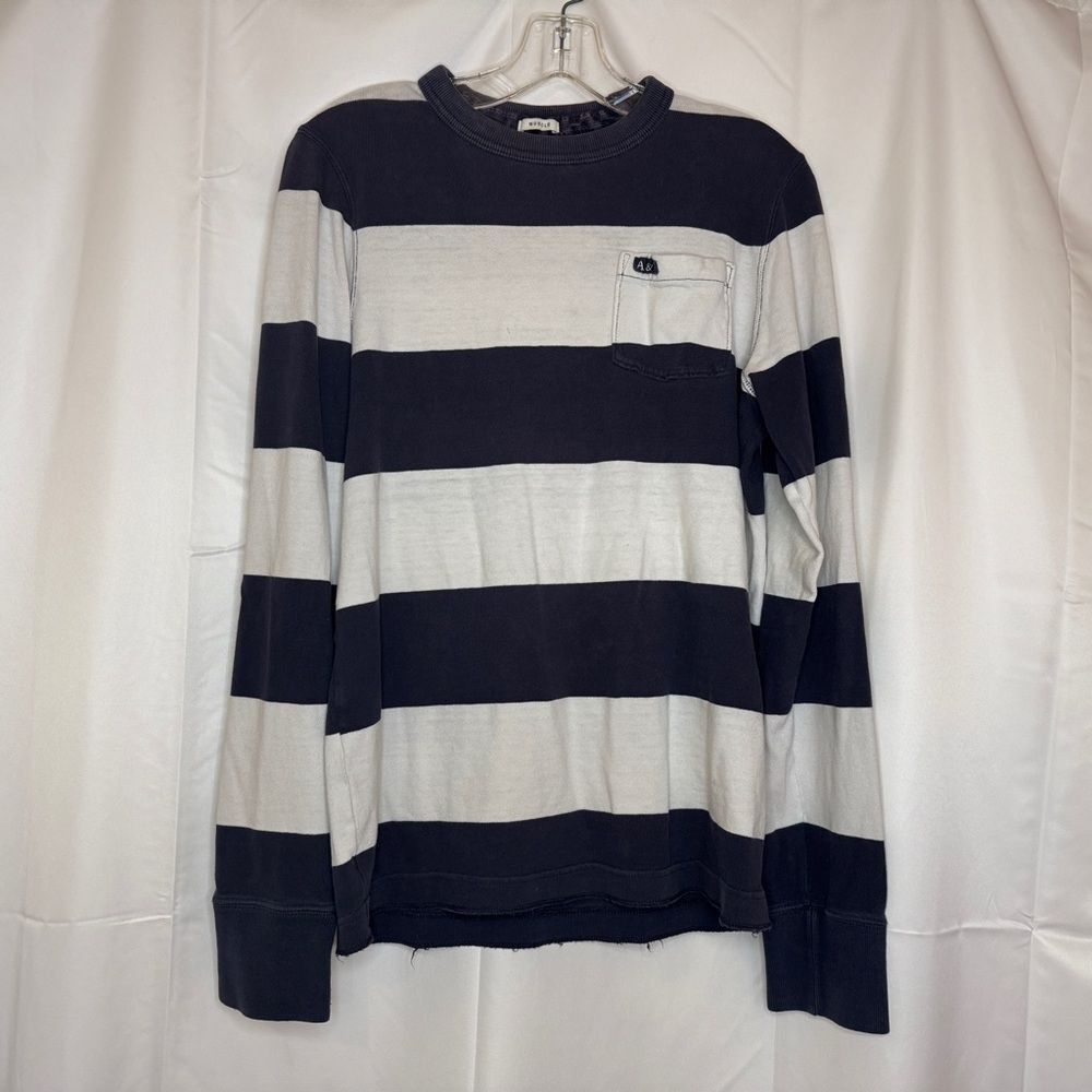 Abercrombie & Fitch Muscle Navy and White Striped Long Sleeve Tee